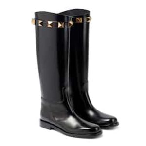 Fashion High Shaft Boots with Metal and Rivet Details